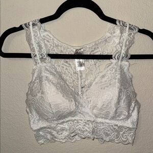 New Mix Ivory Lace Bralette
